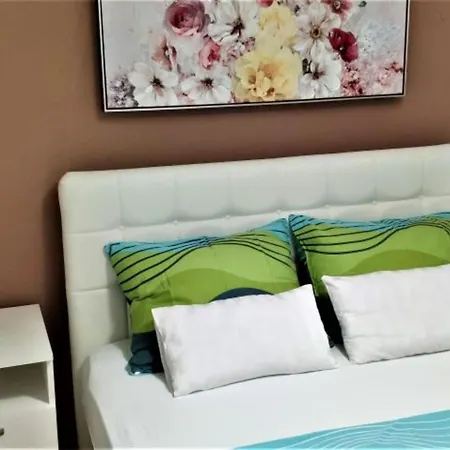 Dea & Paula * Vodice